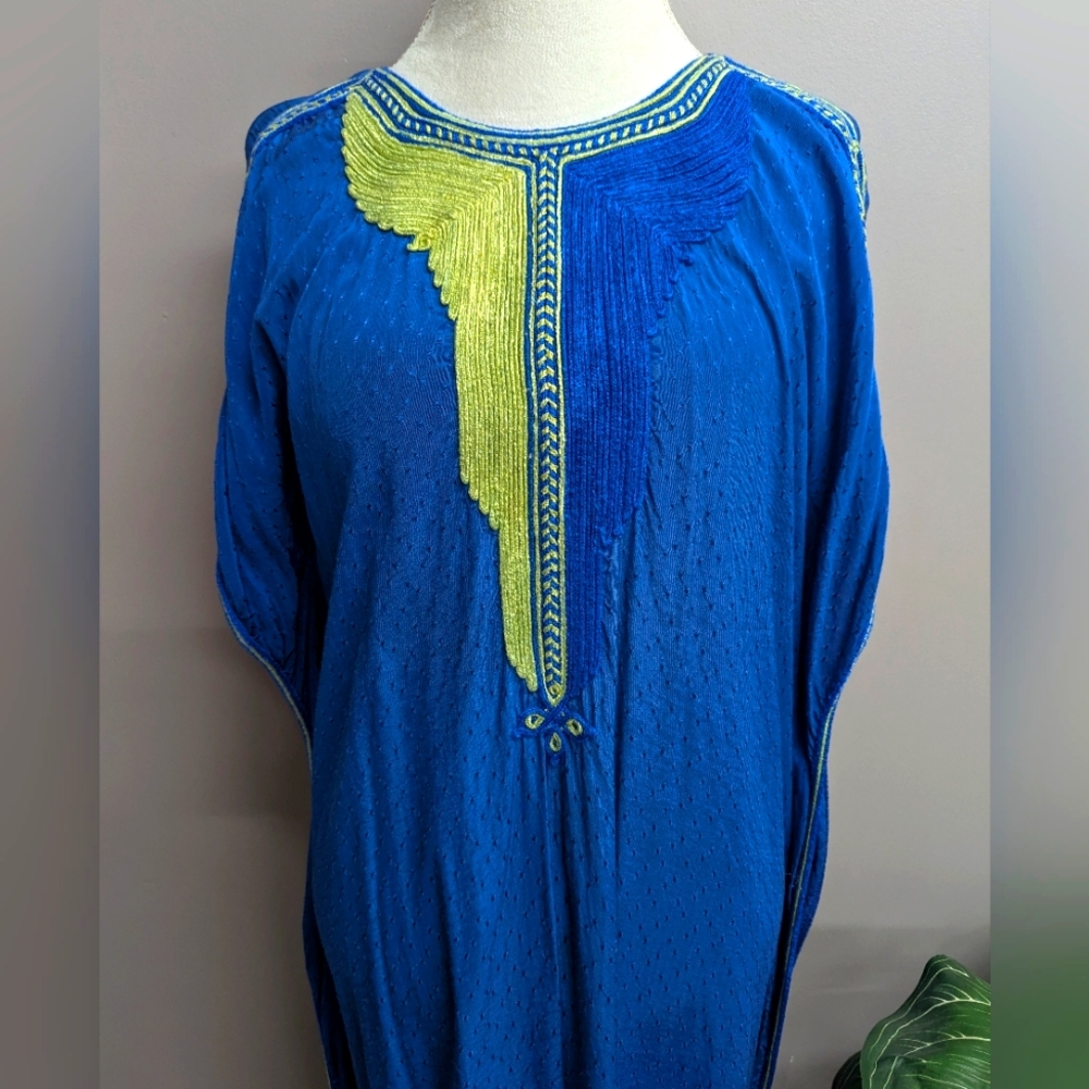 V I N T A G E:: Morrocan Blue Green Embroidered Kaftan Maxi Dress